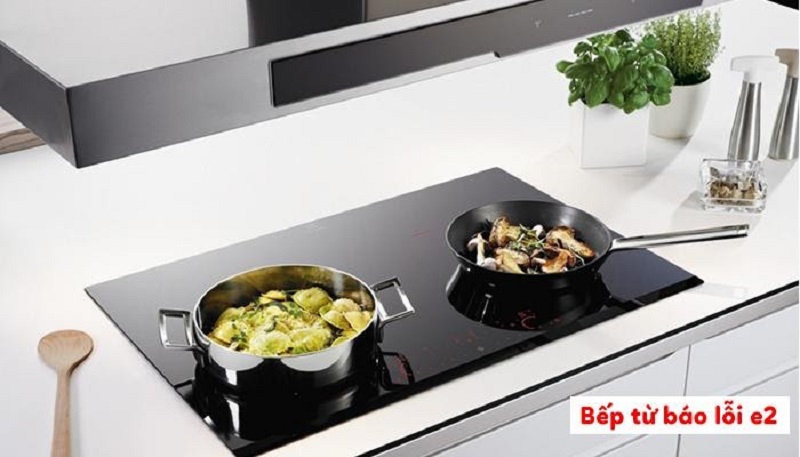 Lỗi e2 bếp từ do vật liệu làm nồi nấu không tương thích
