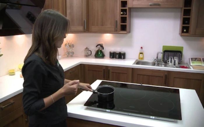 Bếp từ báo lỗi l - Nguyên nhân và giải pháp