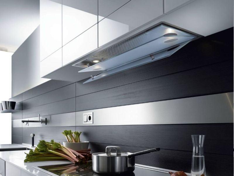 So sánh máy hút mùi Bosch và Hafele chi tiết