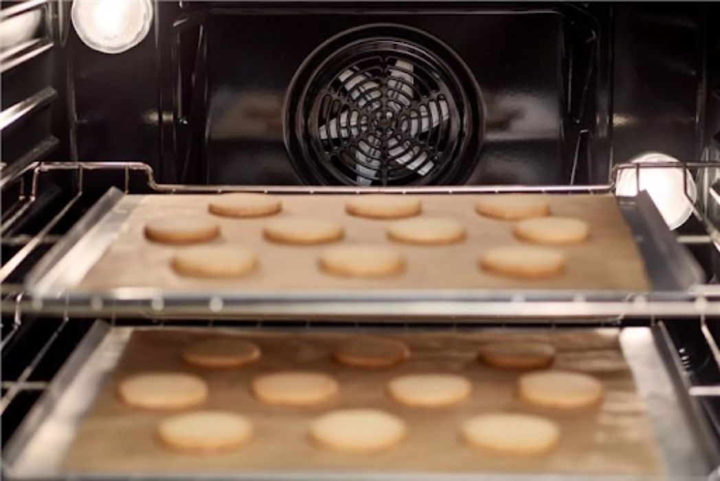 Lò Nướng Bosch Series 8 HBG635BB1