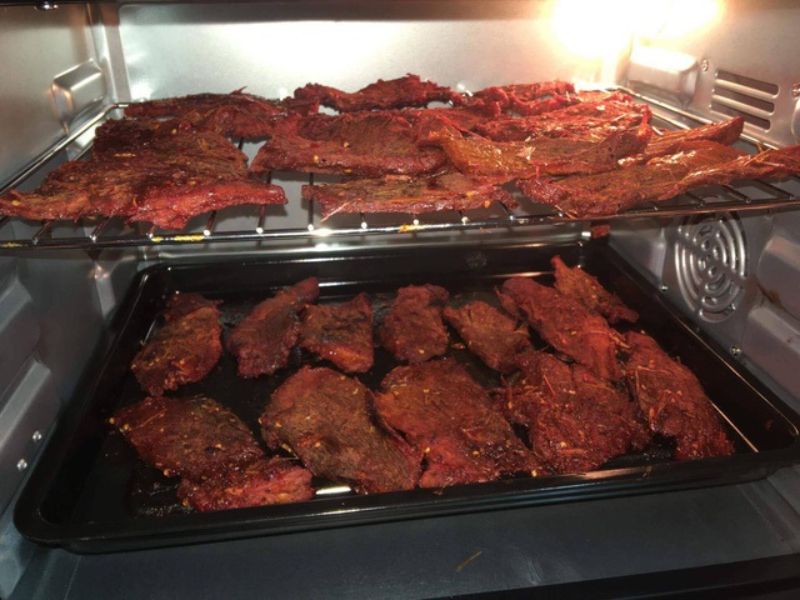 Cách sấy khô thực phẩm, trái cây và hoa quả trong lò nướng